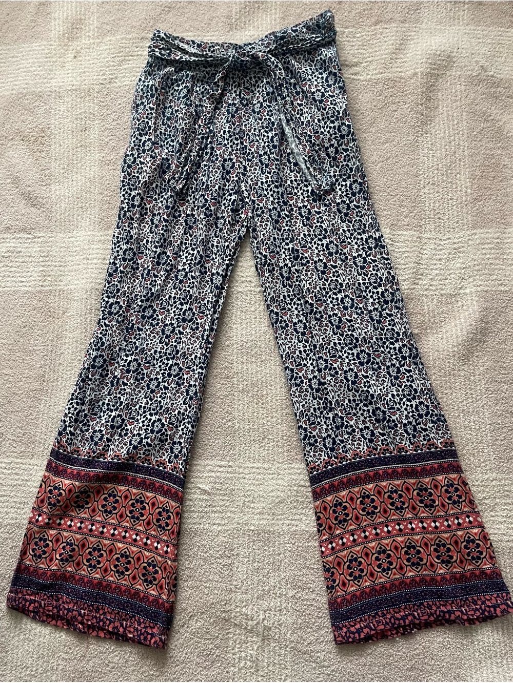Printed High-Waist Wide-Leg Pants in Navy & Coral Border